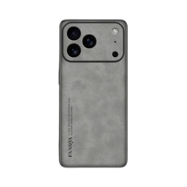 Signature Magnetic Leather Case – iPhone 17 Series